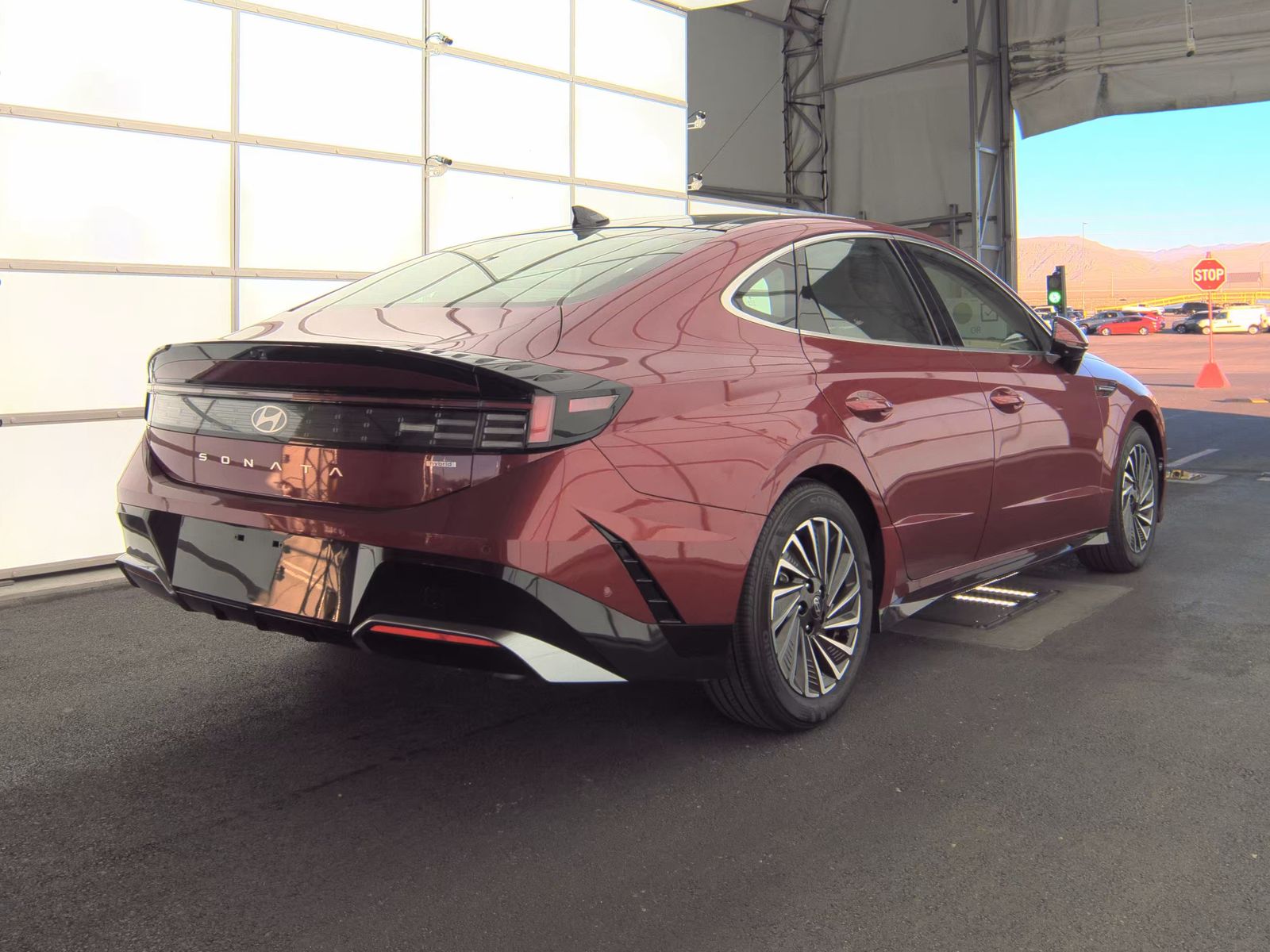 2025 Hyundai Sonata Hybrid Limited FWD