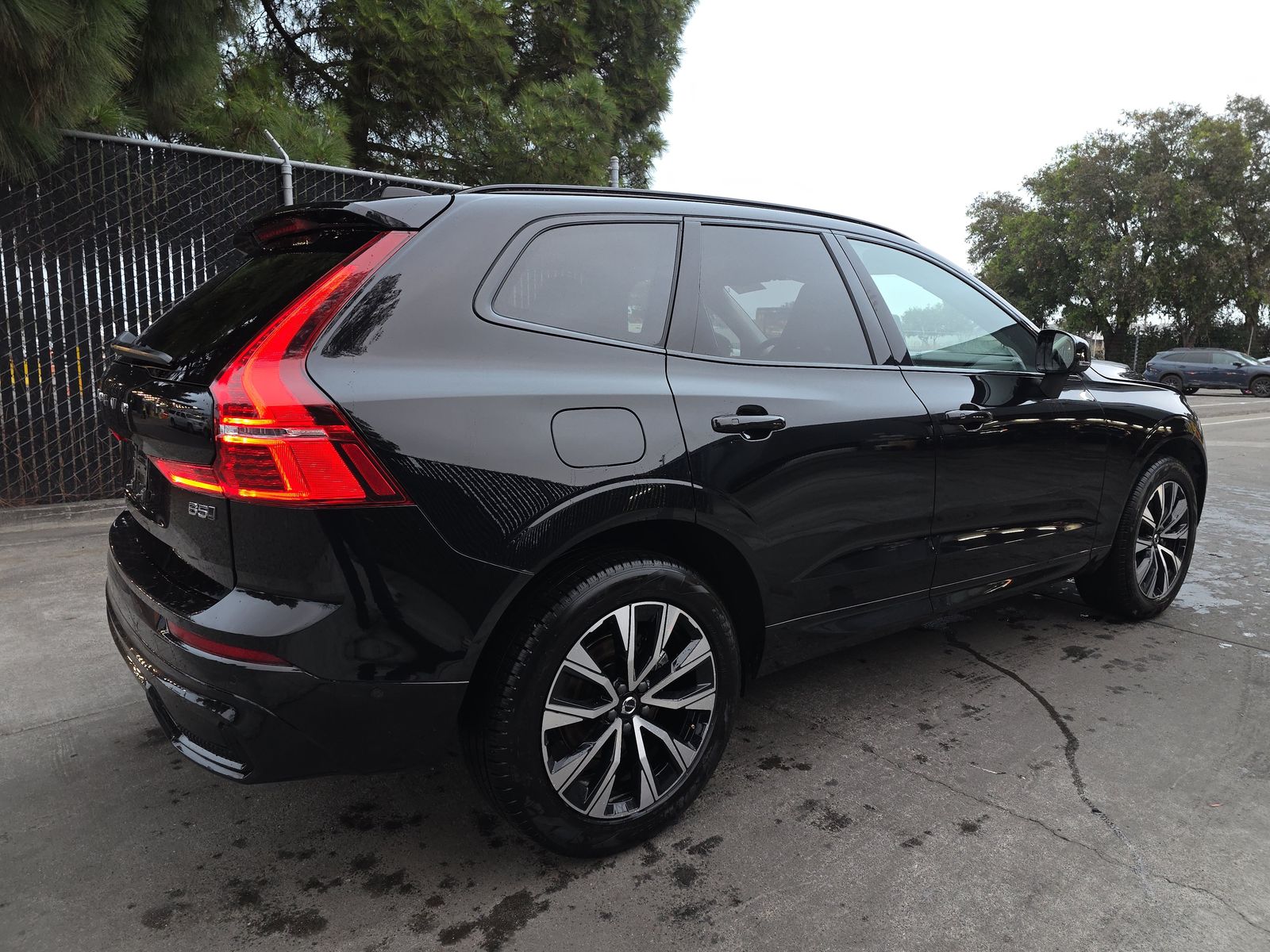 2025 Volvo XC60 B5 Plus AWD