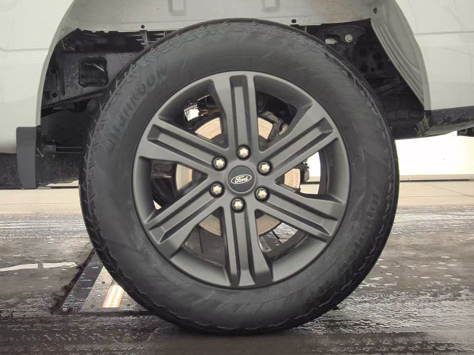 2023 Ford F-150 Hybrid XLT AWD