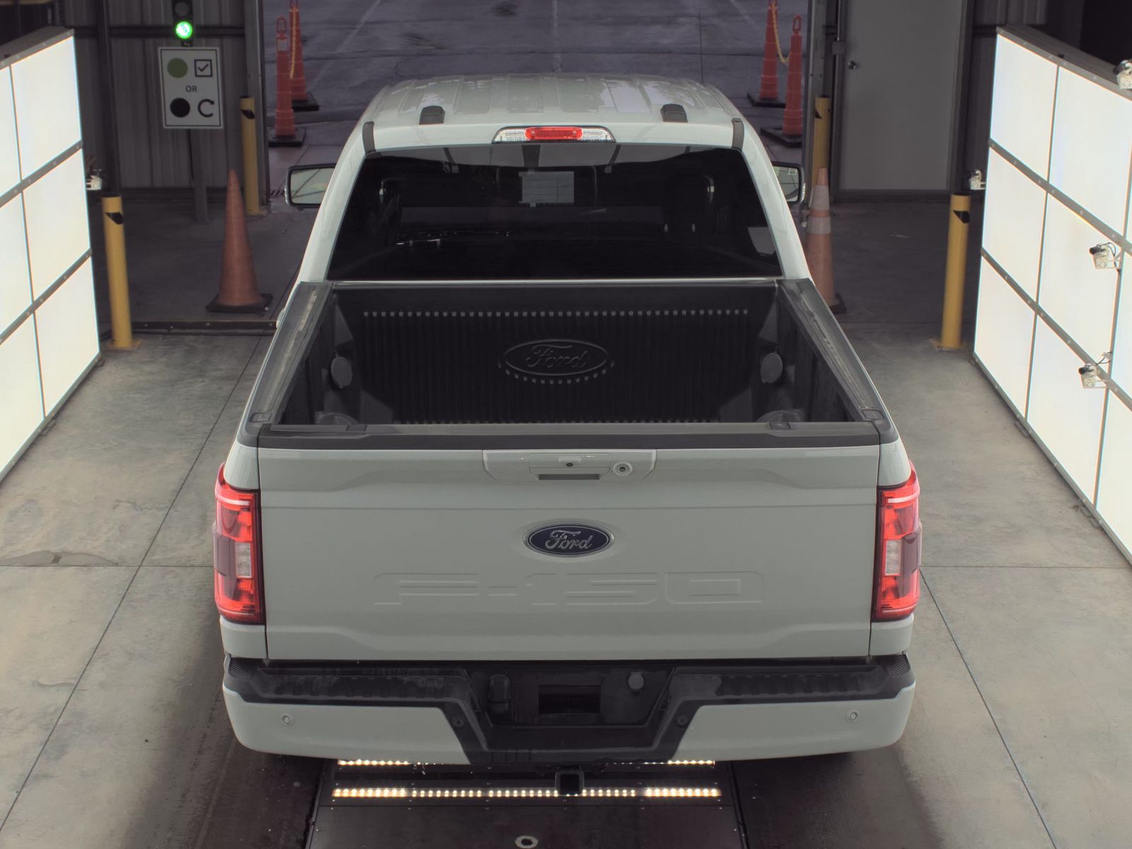 2023 Ford F-150 Hybrid XLT AWD