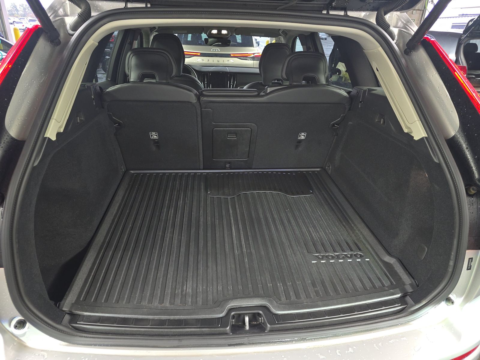 2024 Volvo XC60 B5 Core AWD