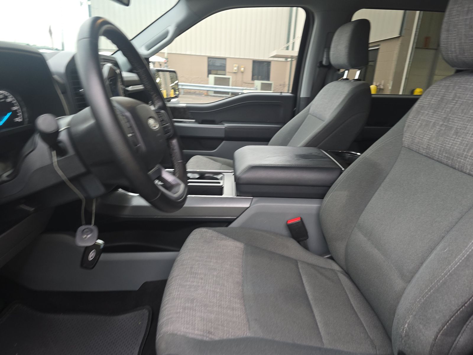 2023 Ford F-150 XLT AWD