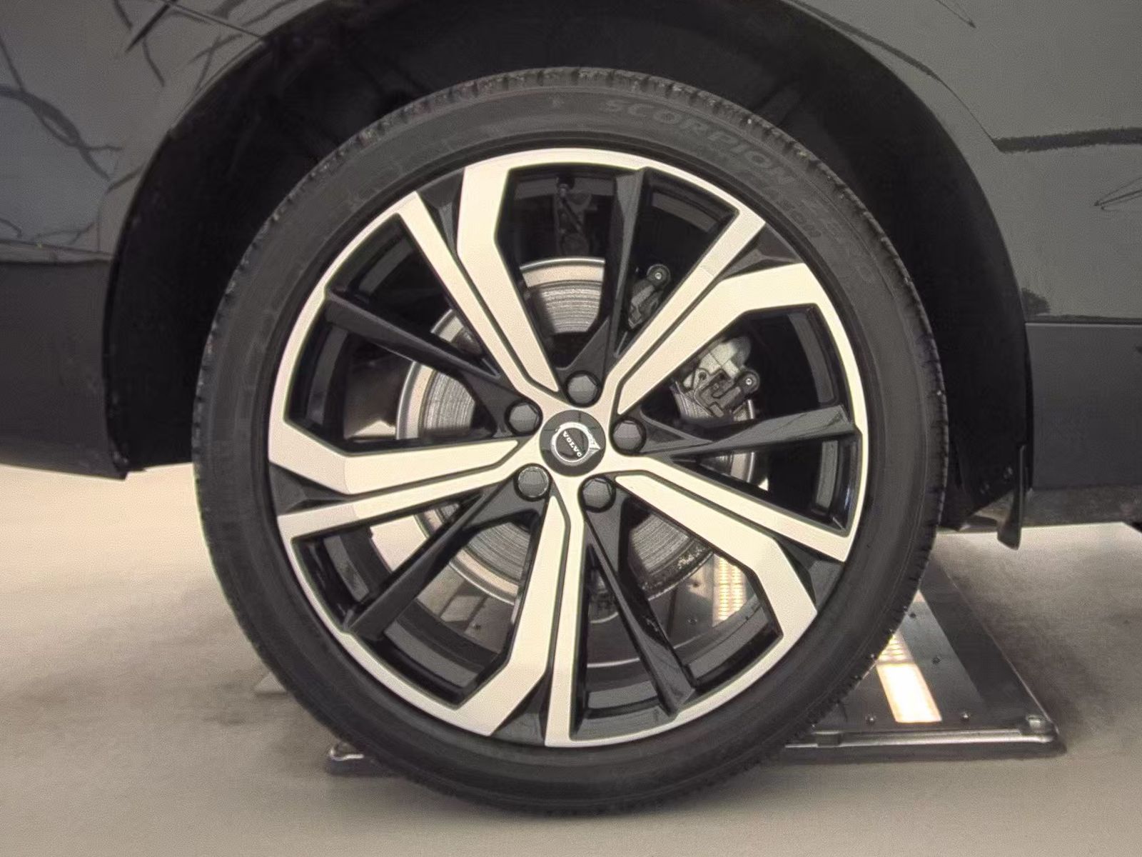 2024 Volvo XC60 Recharge T8 Ultimate AWD