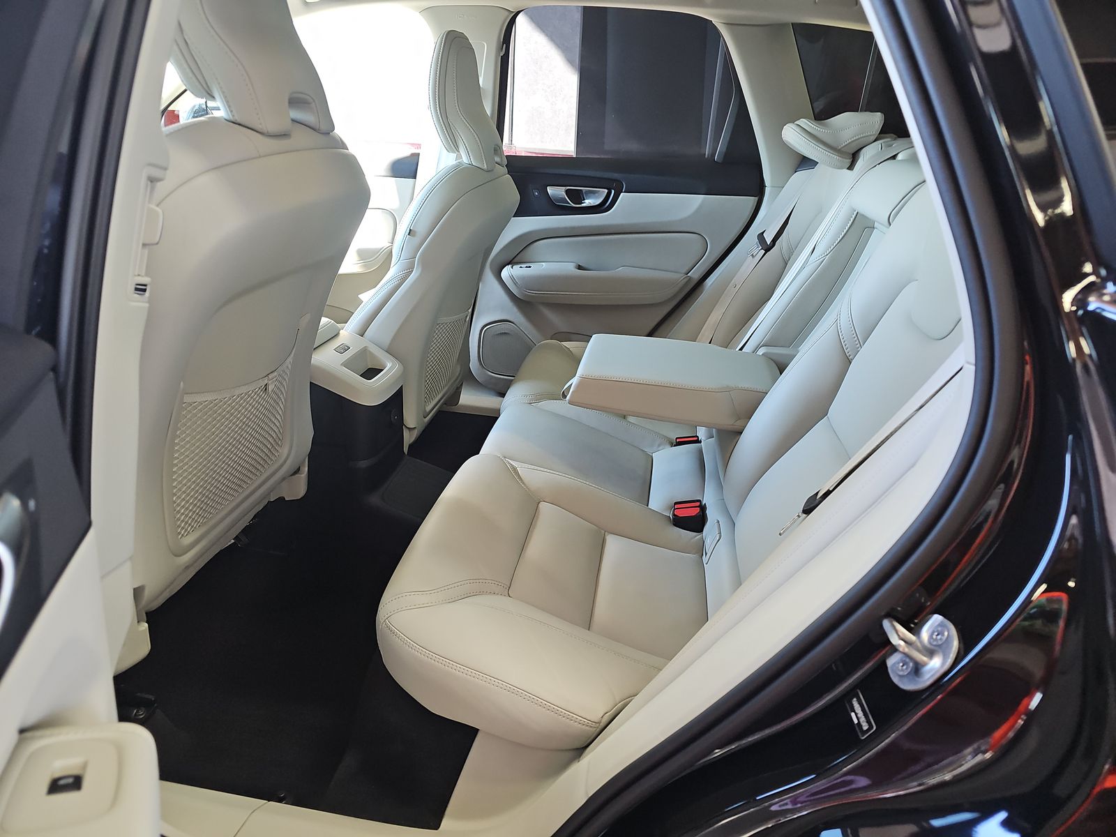 2024 Volvo XC60 Recharge T8 Ultimate AWD