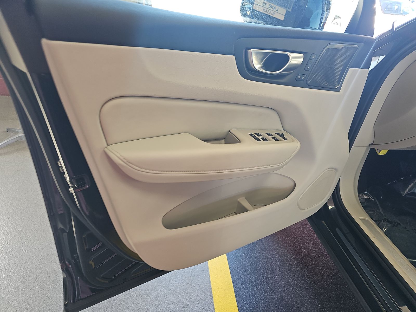 2024 Volvo XC60 Recharge T8 Ultimate AWD