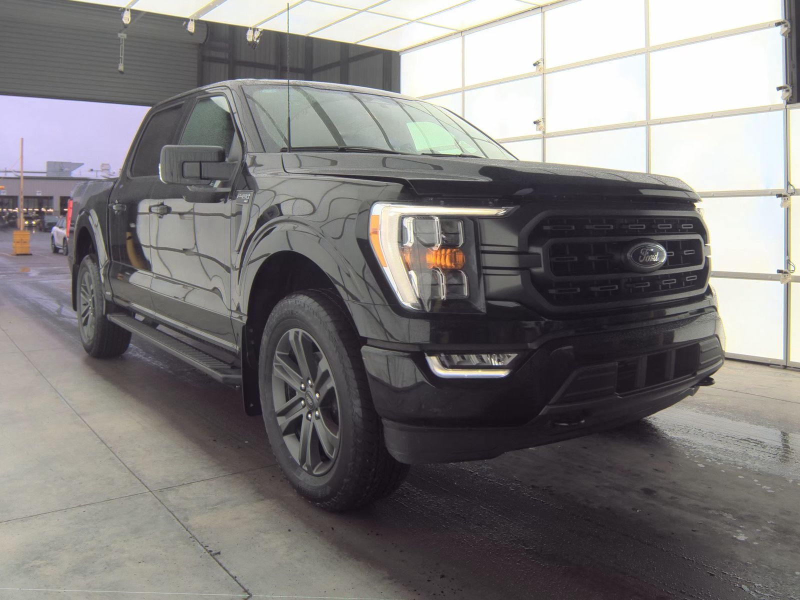 2023 Ford F-150 XLT AWD