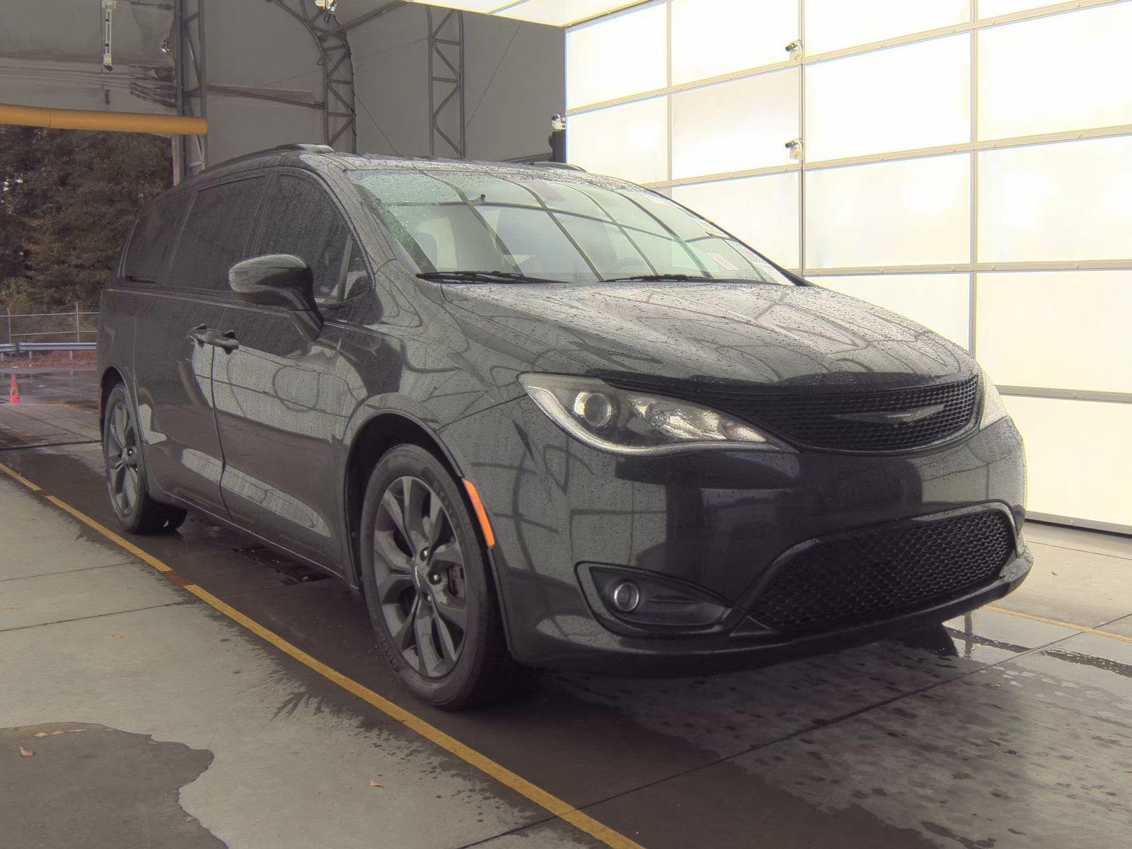 2018 Chrysler Pacifica Touring Plus FWD