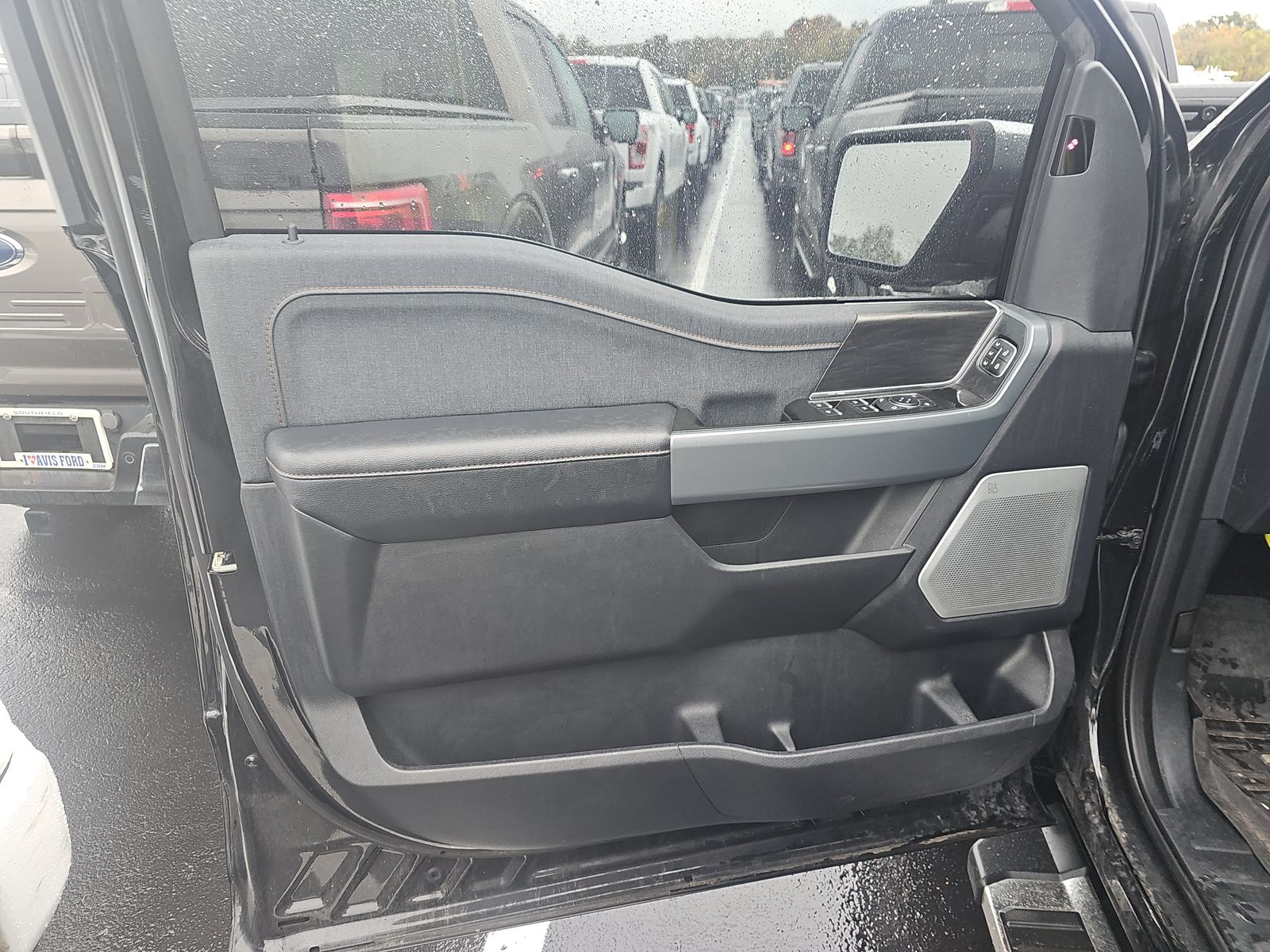 2024 Ford F-150 Hybrid Lariat AWD