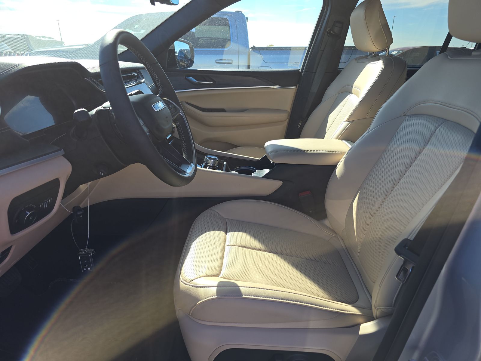 2024 Jeep Grand Cherokee Limited AWD