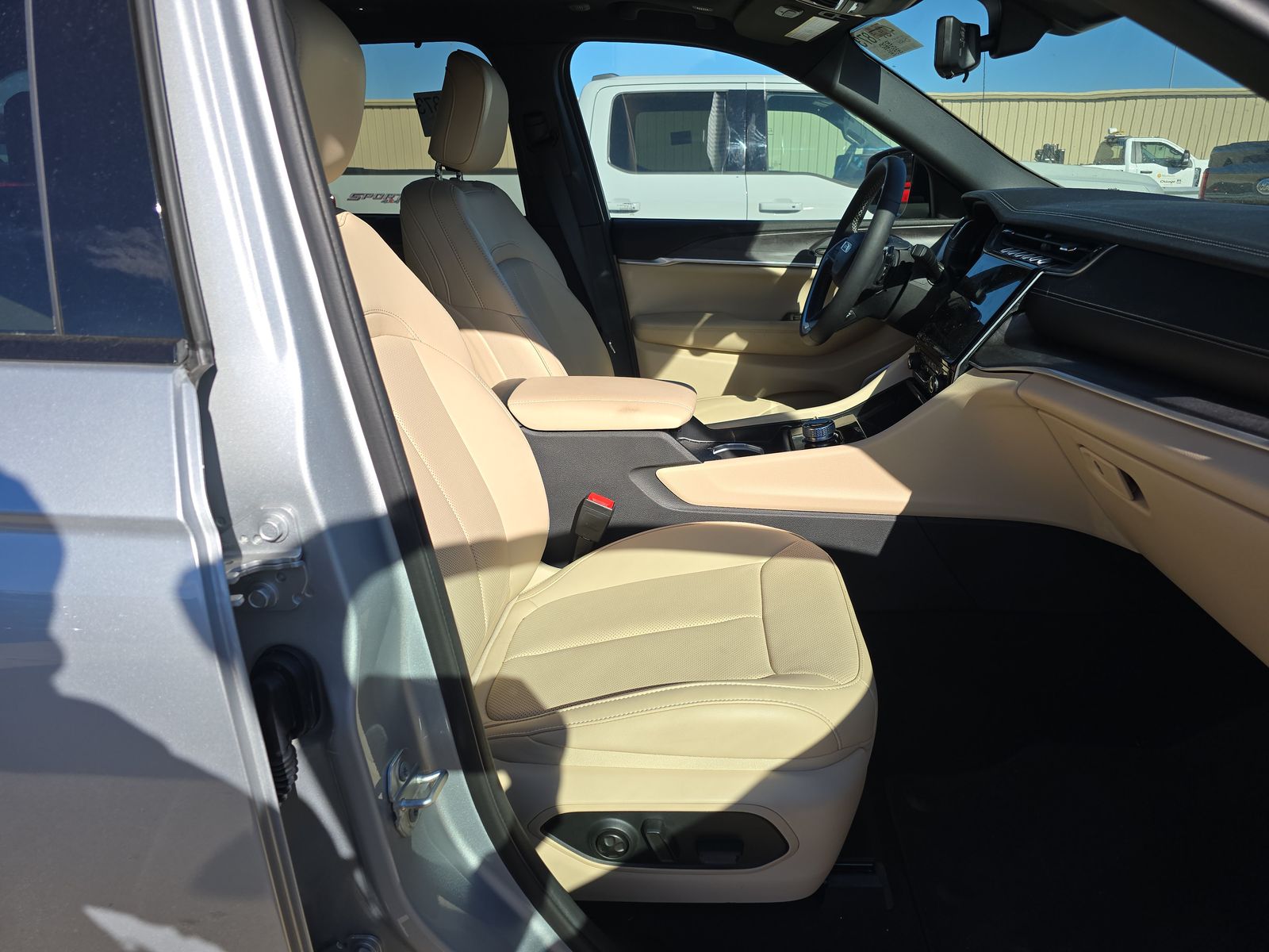 2024 Jeep Grand Cherokee Limited AWD