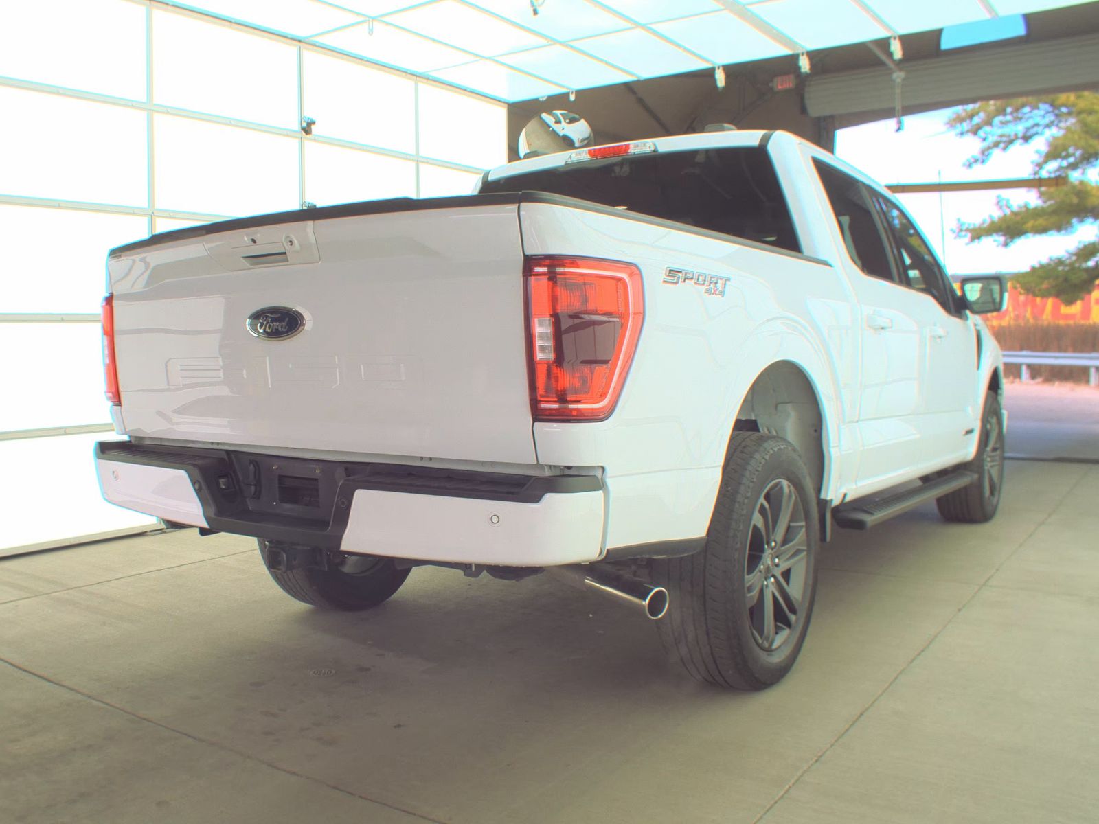 2023 Ford F-150 Hybrid XLT AWD