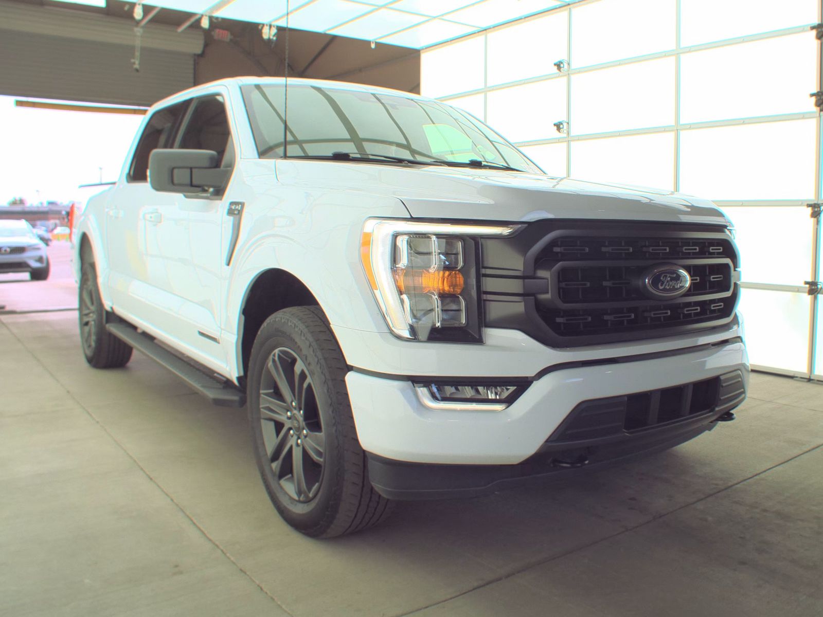 2023 Ford F-150 Hybrid XLT AWD