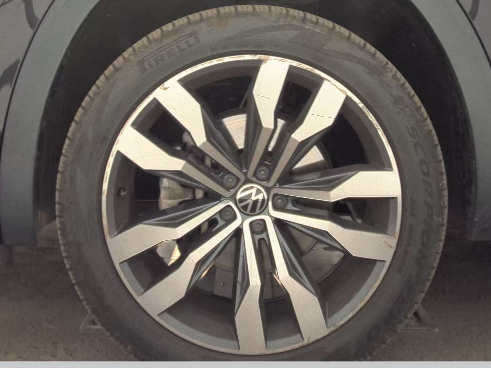 2021 Volkswagen Atlas 3.6L SEL Premium R-Line AWD