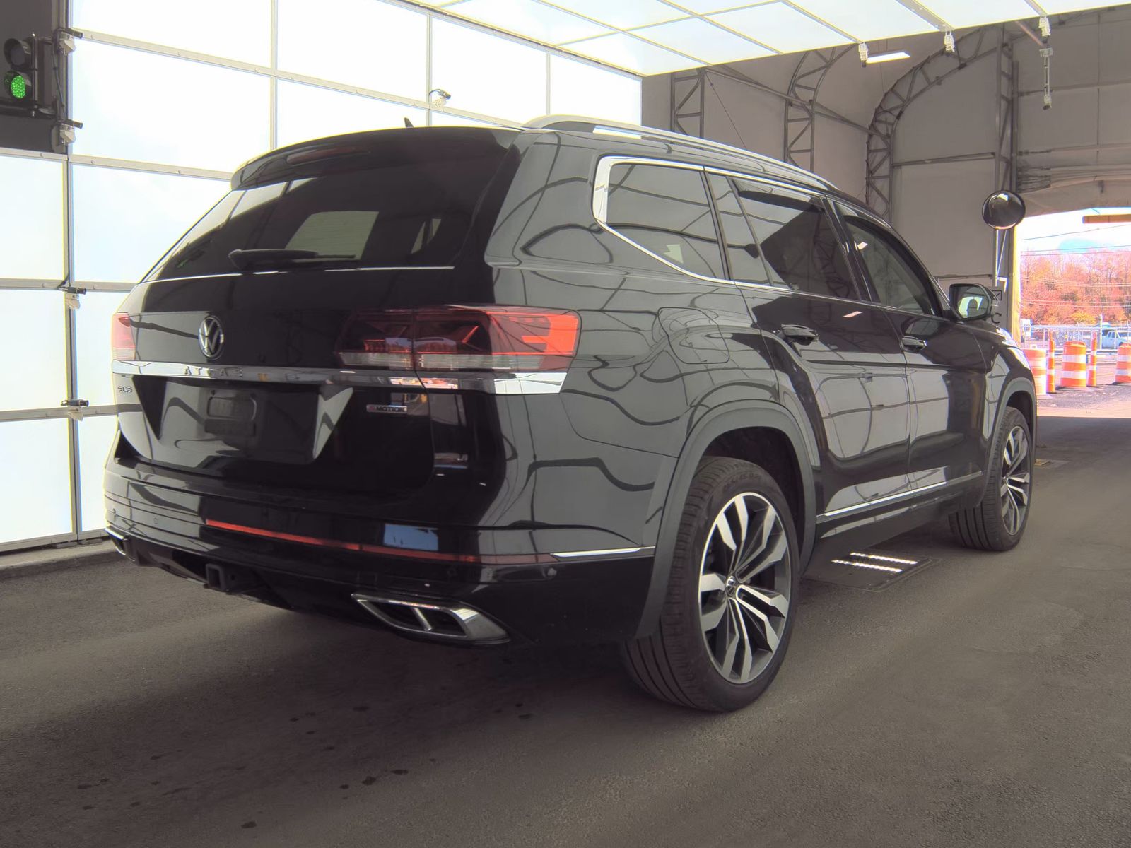 2021 Volkswagen Atlas 3.6L SEL Premium R-Line AWD