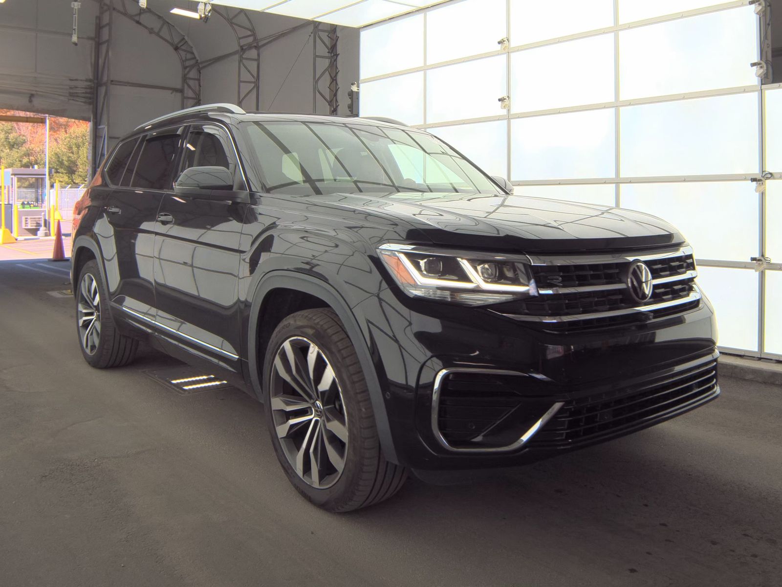 2021 Volkswagen Atlas 3.6L SEL Premium R-Line AWD