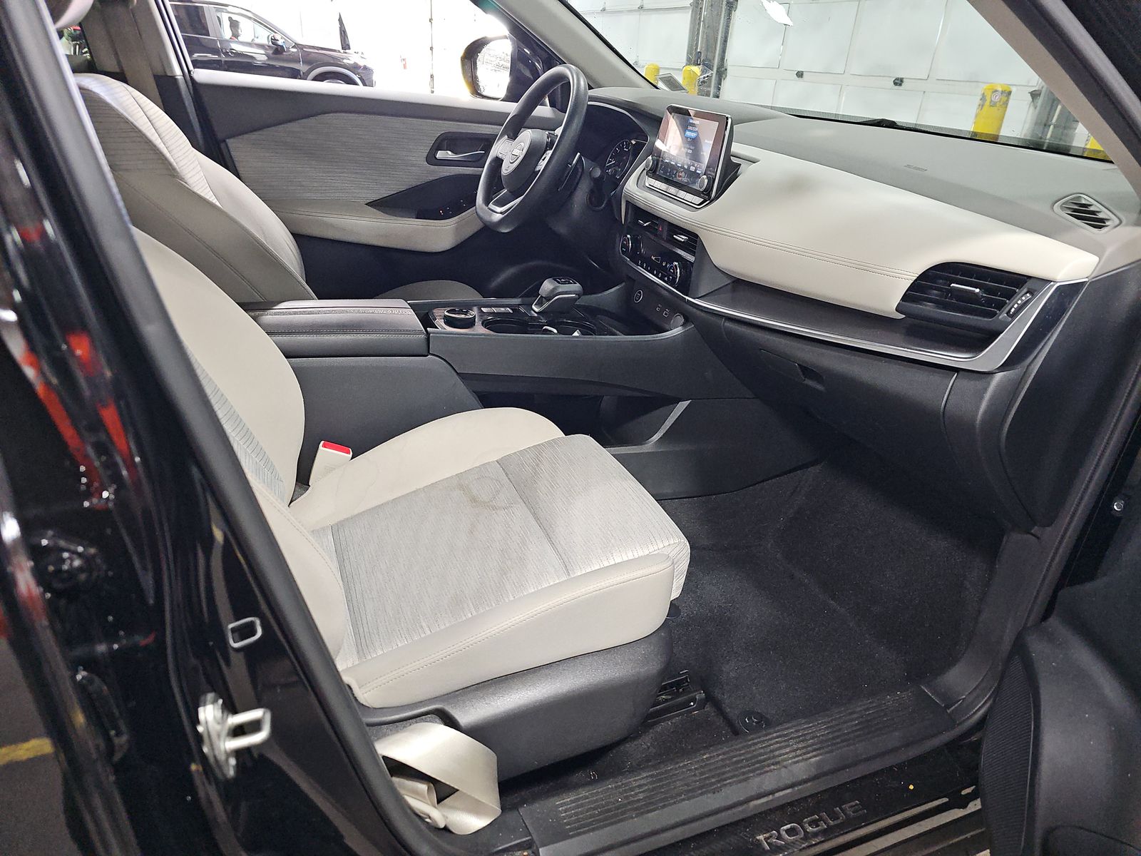 2023 Nissan Rogue SV AWD