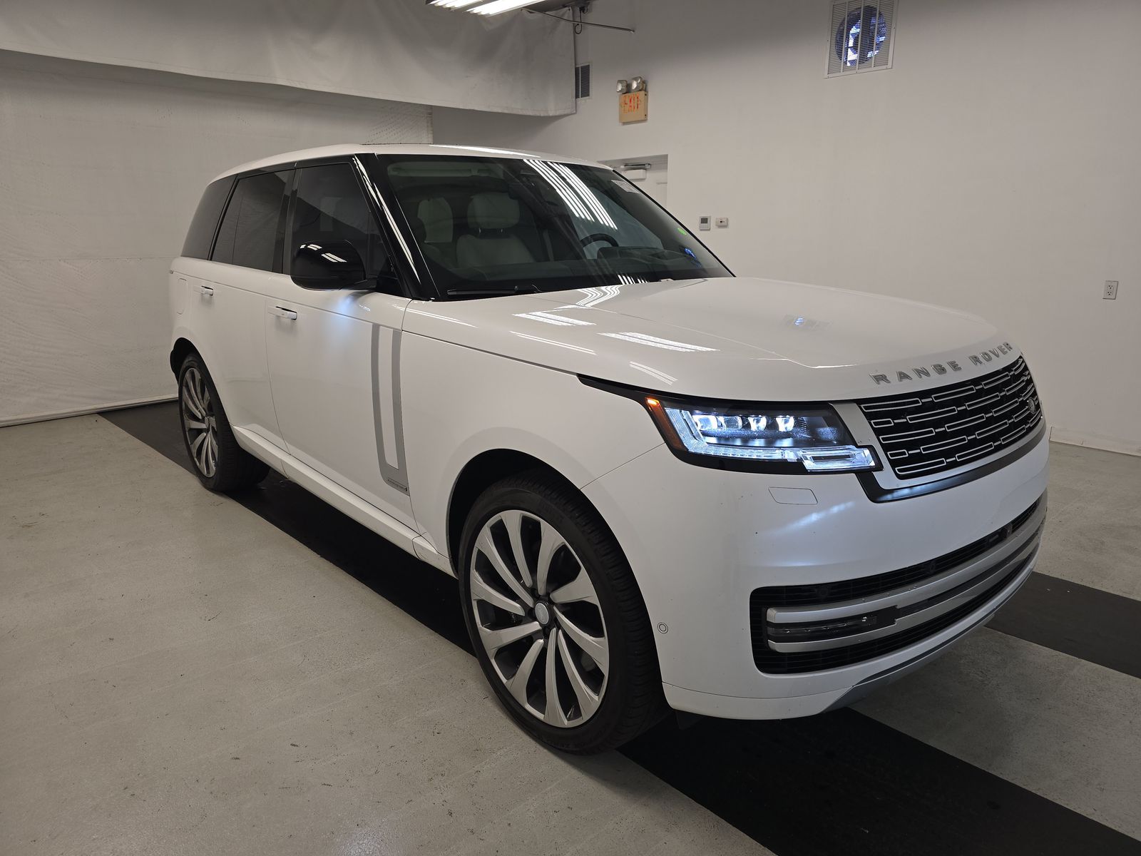2024 Land Rover Range Rover Autobiography AWD