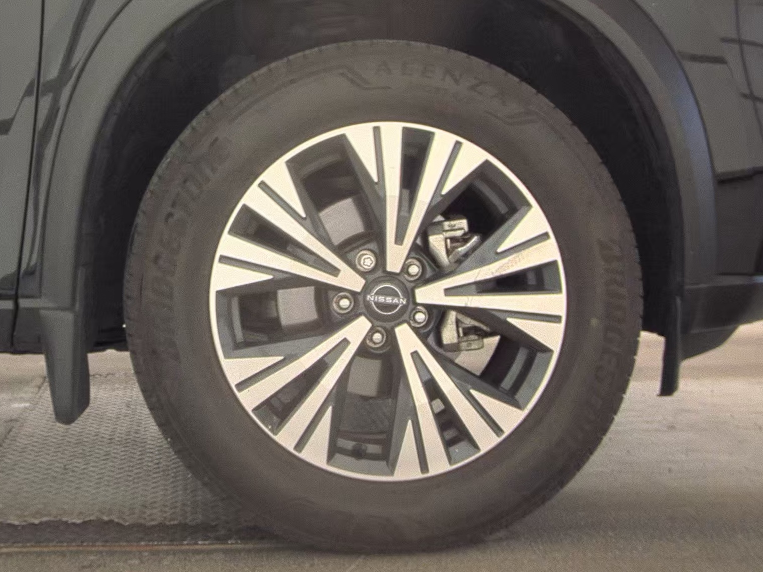 2023 Nissan Rogue SV AWD