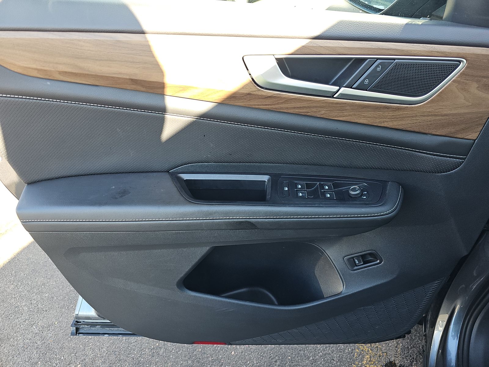 2025 Volkswagen Atlas 2.0T SE AWD