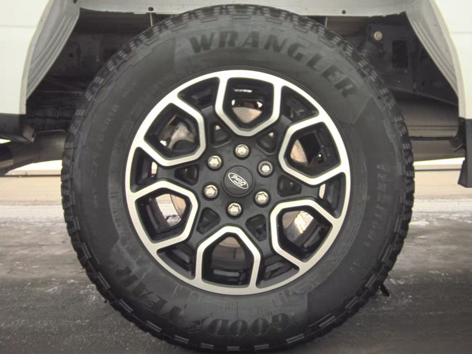 2023 Ford F-150 XLT AWD