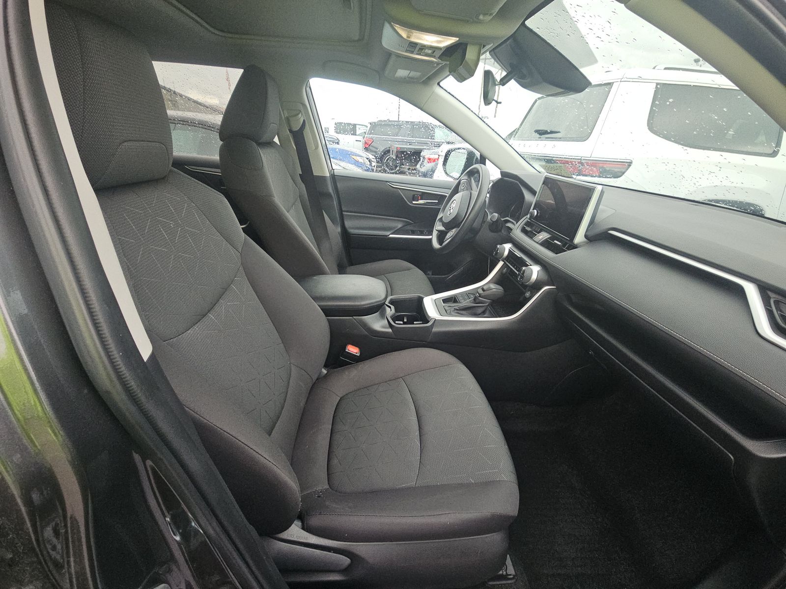 2024 Toyota RAV4 XLE AWD