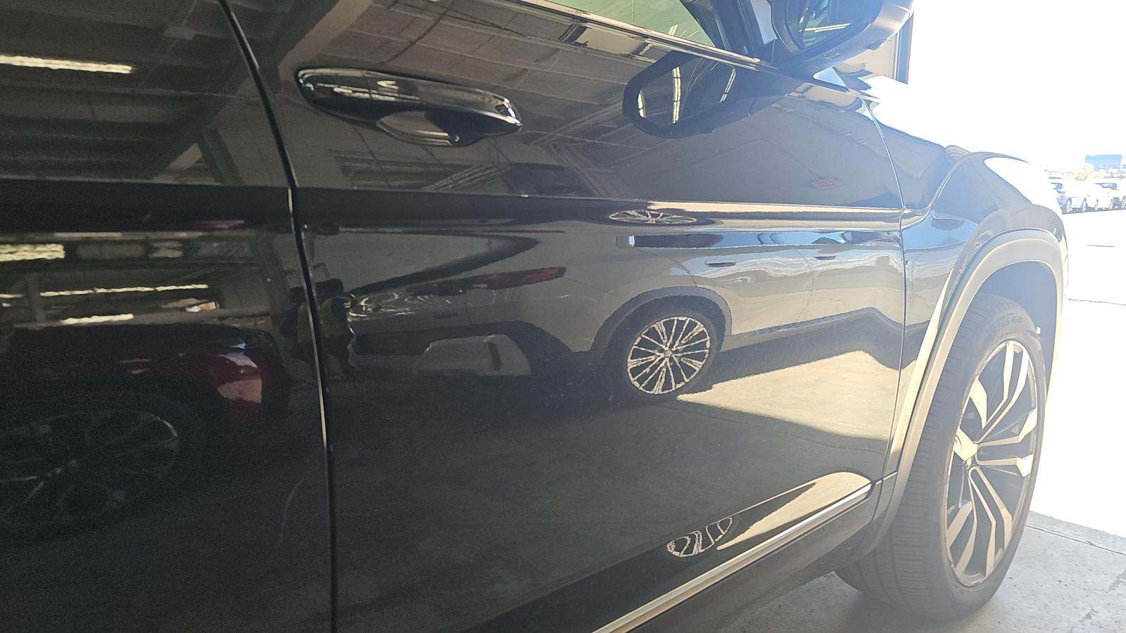 2021 Volkswagen Atlas 3.6L SEL Premium R-Line AWD