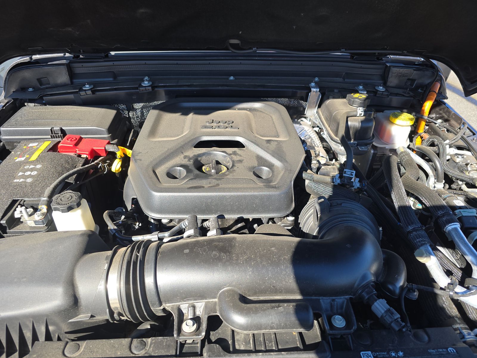 2025 Jeep Wrangler 4xe Sahara AWD