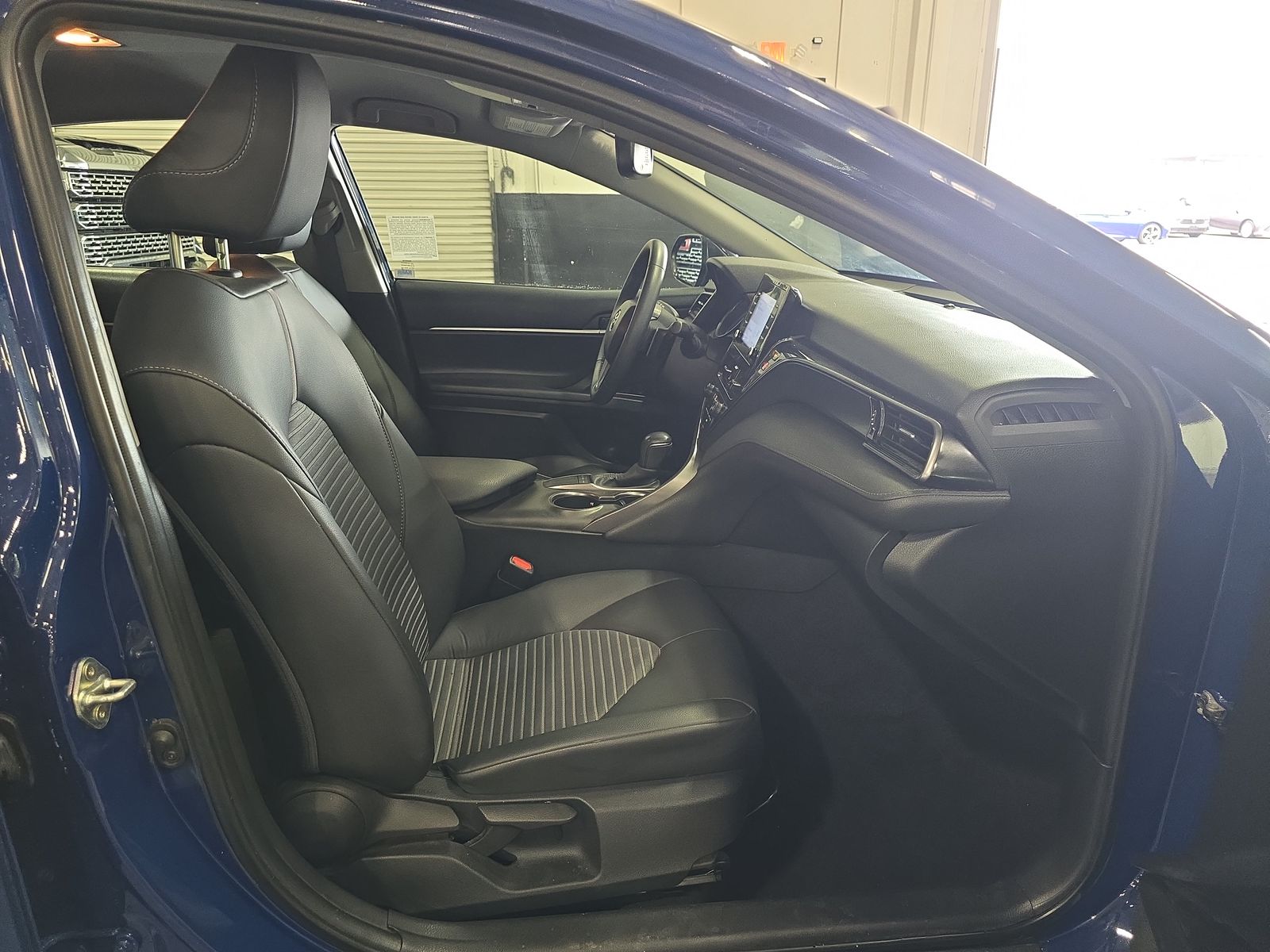 2023 Toyota Camry SE Nightshade FWD