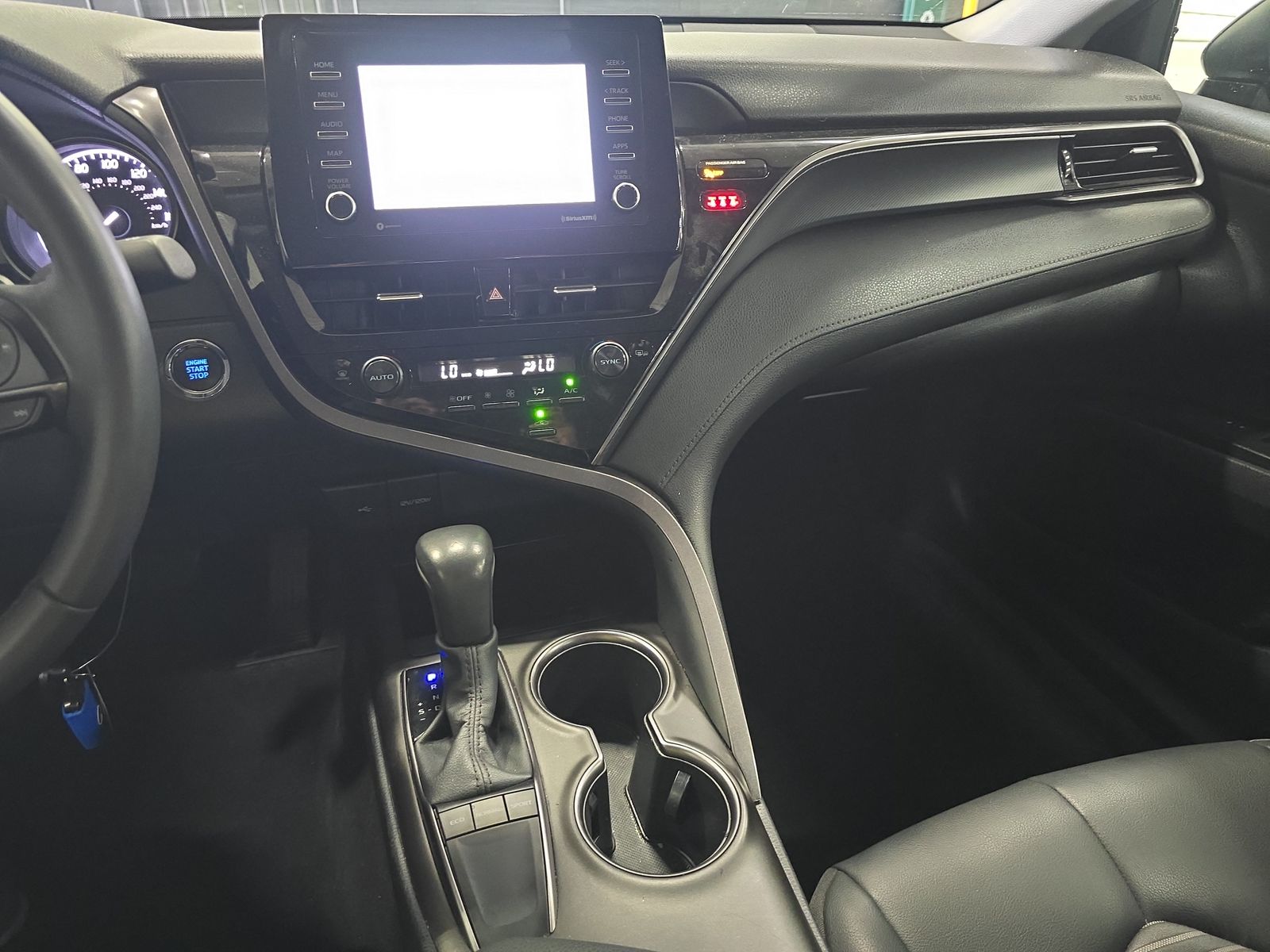 2023 Toyota Camry SE Nightshade FWD