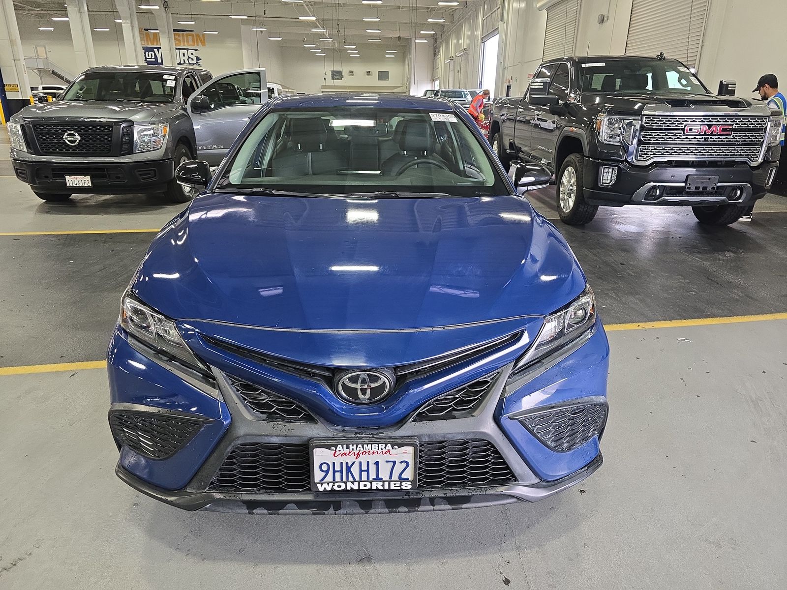 2023 Toyota Camry SE Nightshade FWD