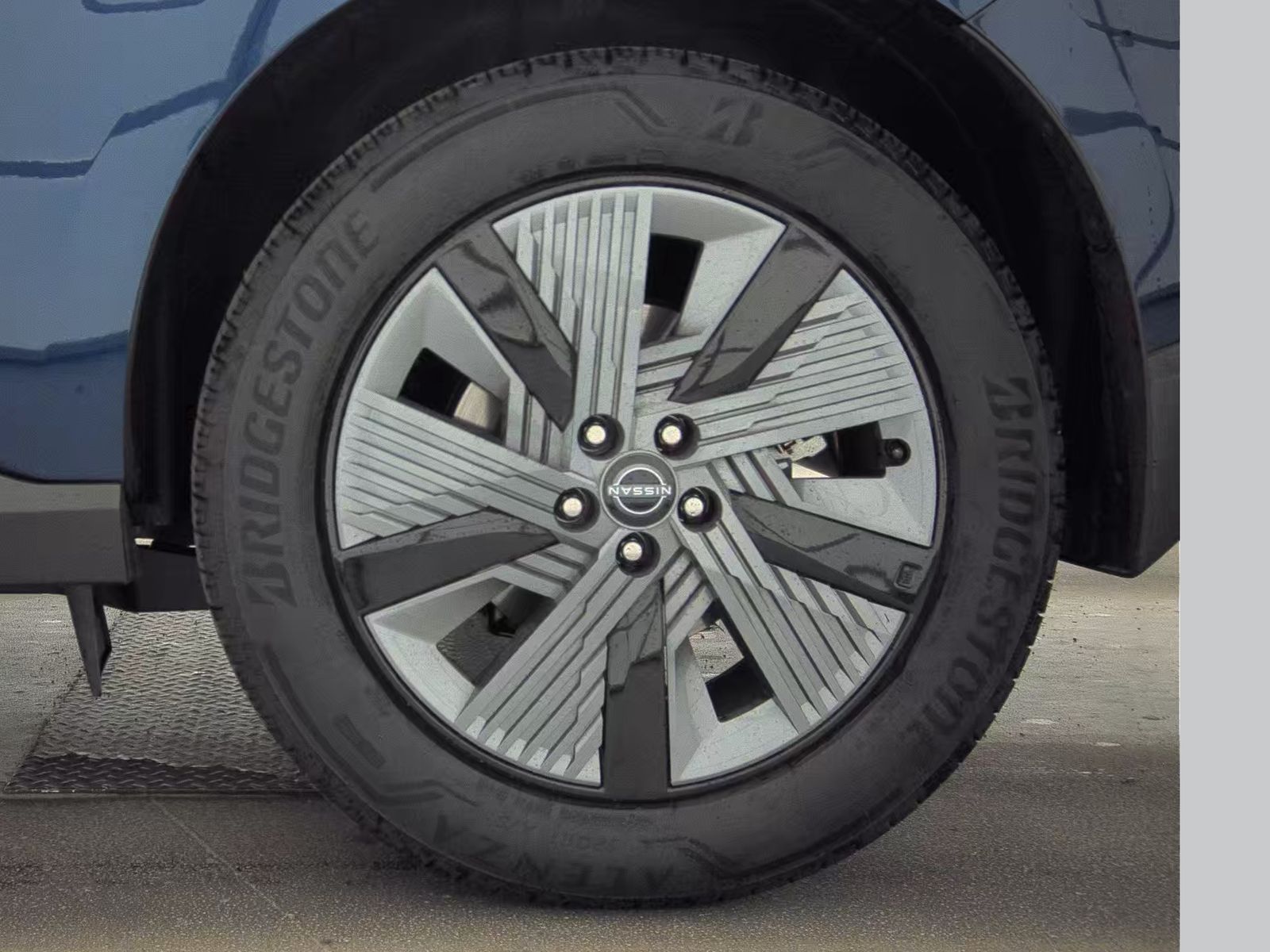 2025 Nissan Murano SL AWD