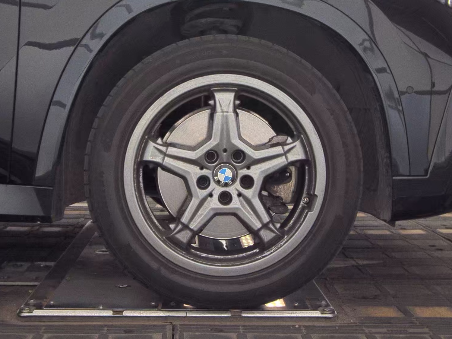 2025 BMW X1 xDrive28i AWD