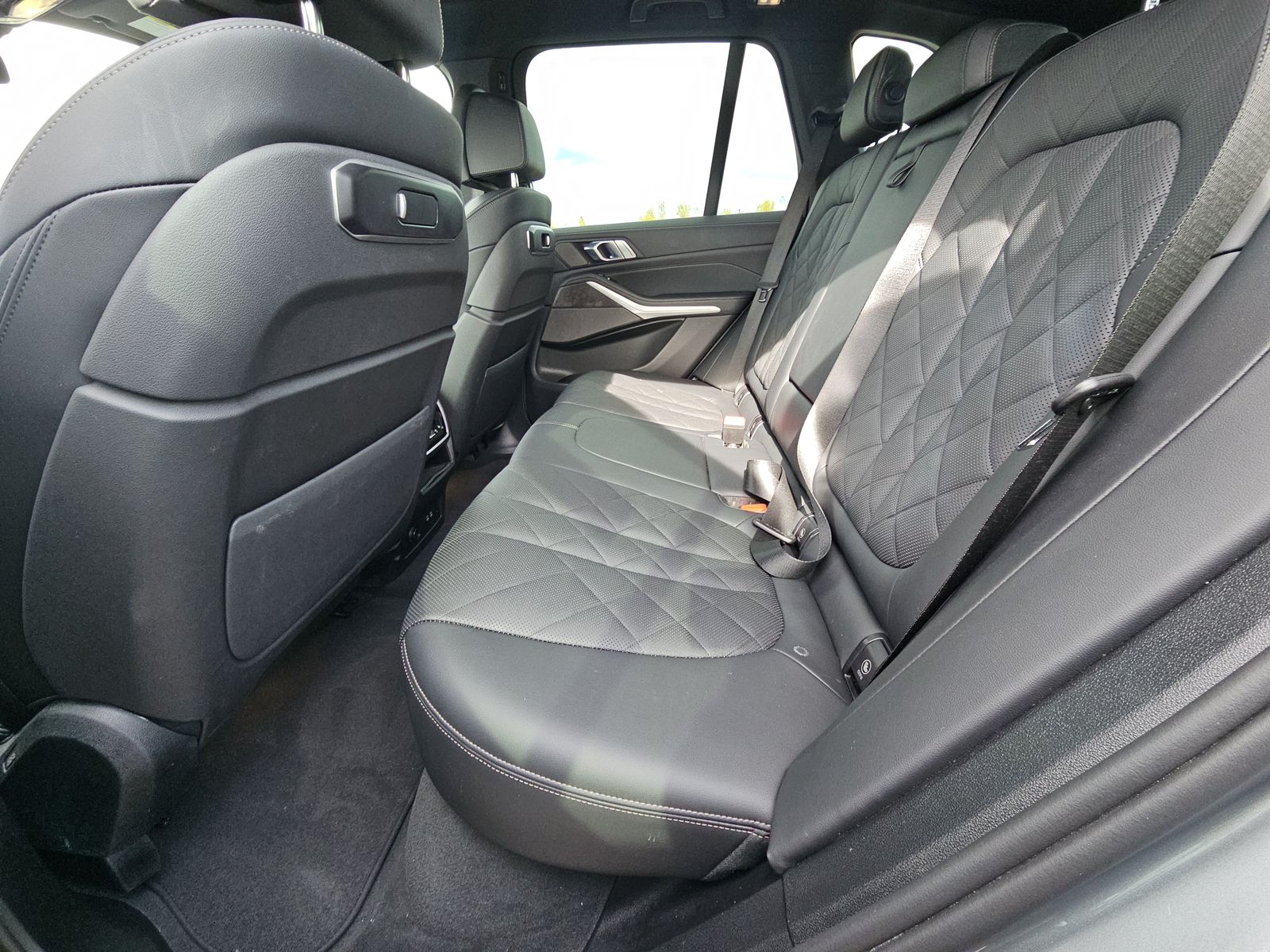 2025 BMW X5 xDrive40i AWD