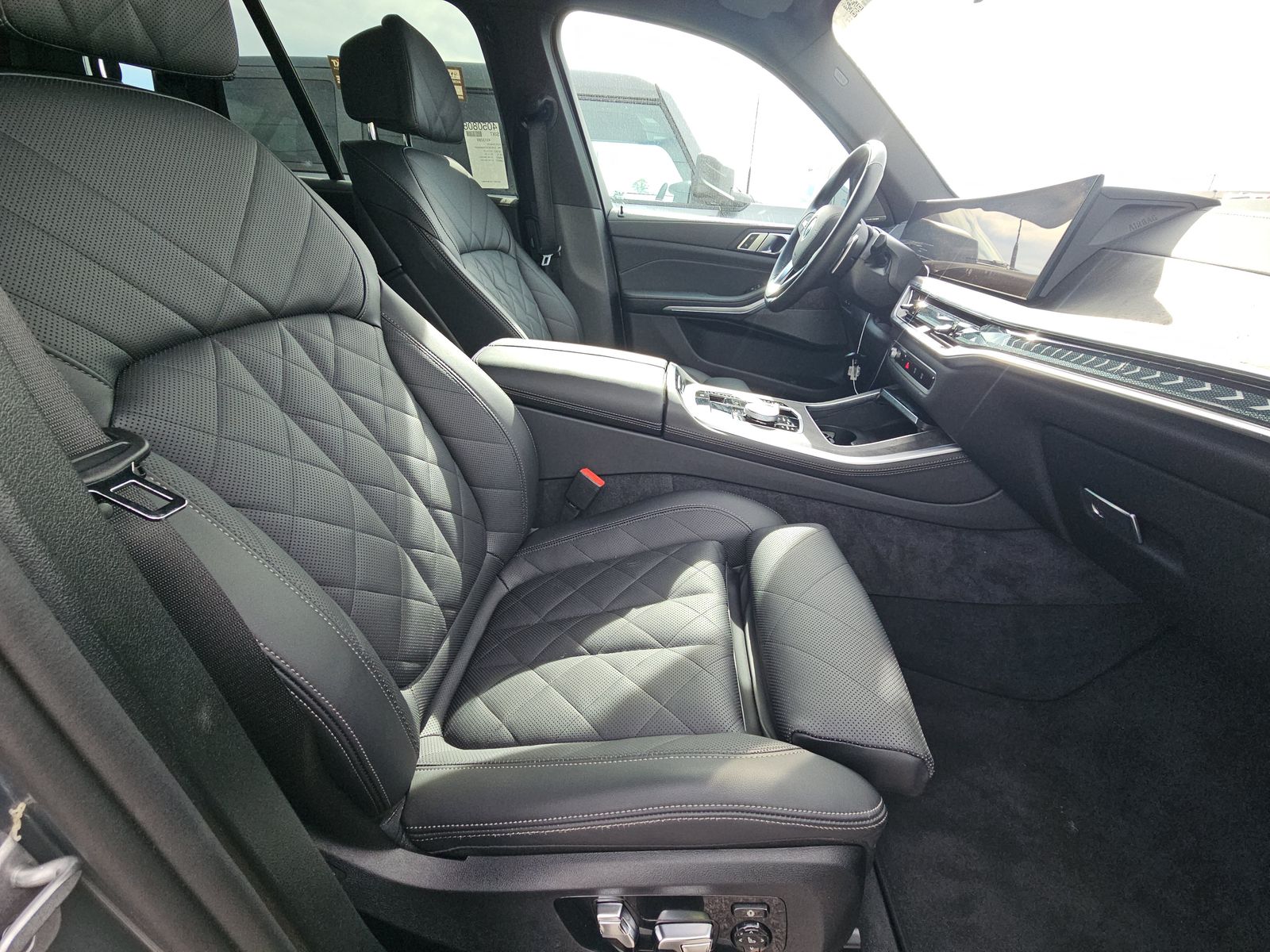 2025 BMW X5 xDrive40i AWD