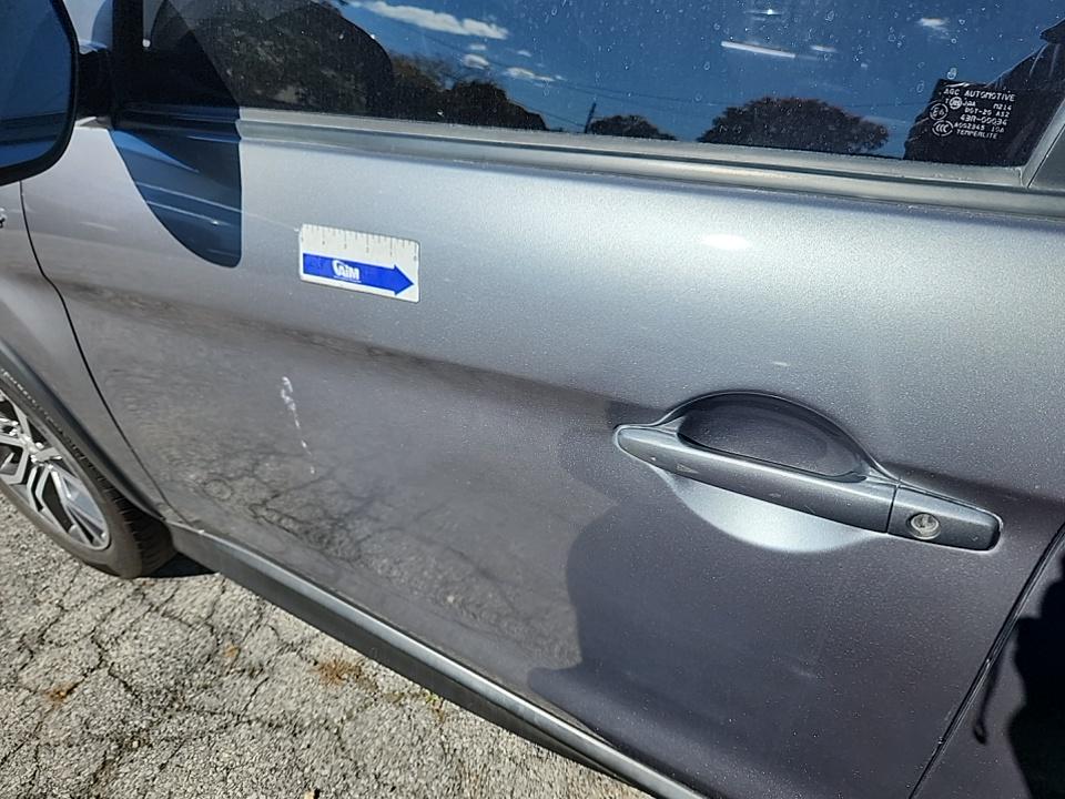 2019 Mitsubishi Outlander Sport LE FWD