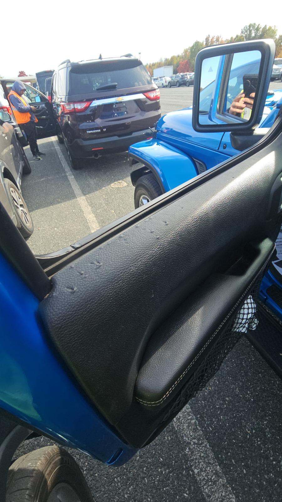 2023 Jeep Wrangler Sahara AWD