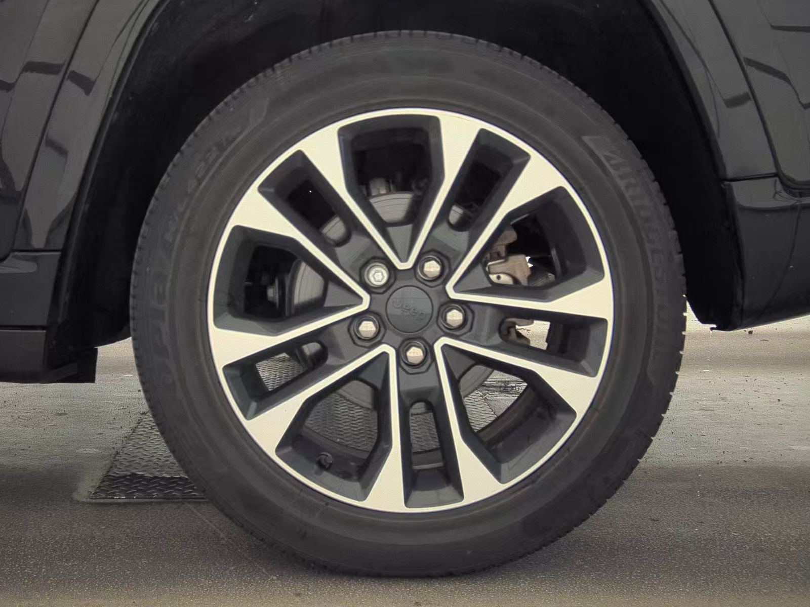 2022 Jeep Grand Cherokee Overland AWD