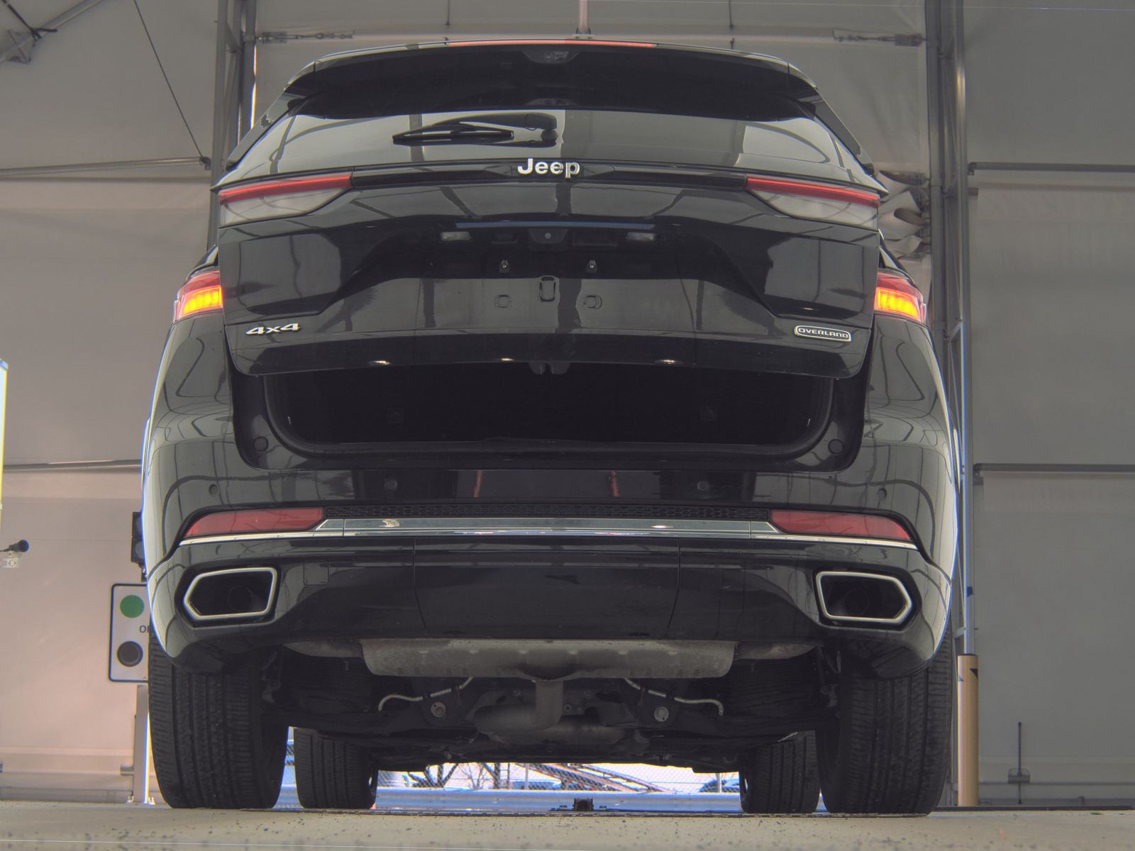 2022 Jeep Grand Cherokee Overland AWD