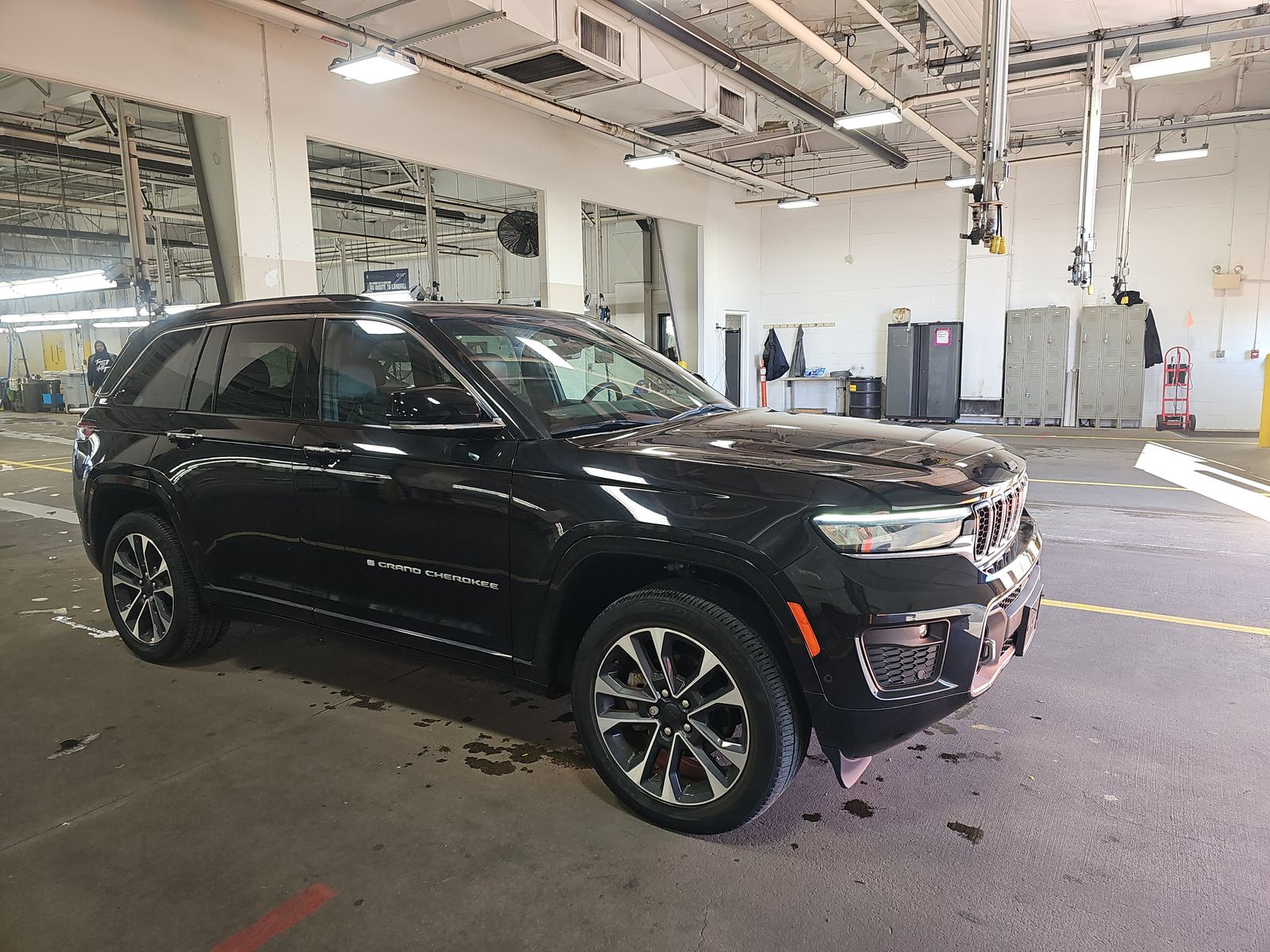 2022 Jeep Grand Cherokee Overland AWD