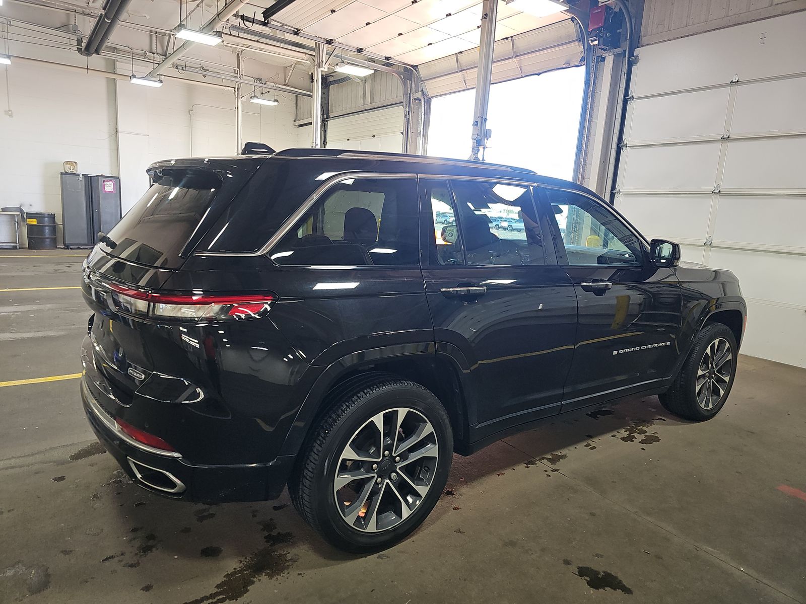 2022 Jeep Grand Cherokee Overland AWD