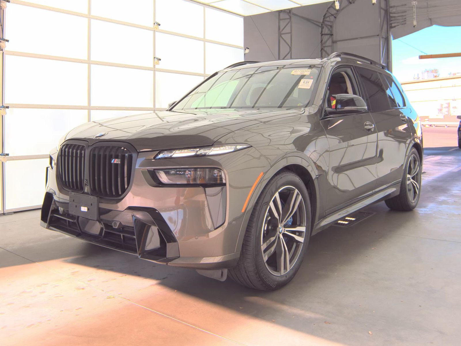 2025 BMW X7 M60i AWD