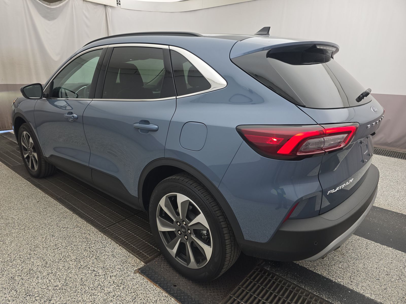 2025 Ford Escape Platinum AWD