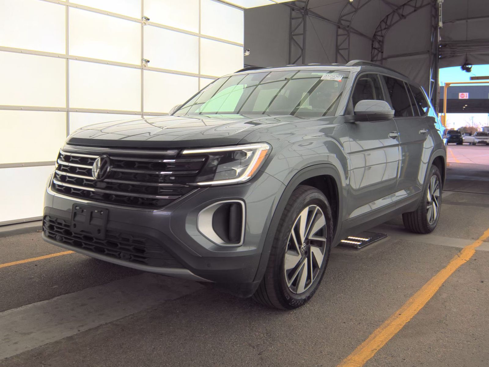 2025 Volkswagen Atlas 2.0T SE AWD