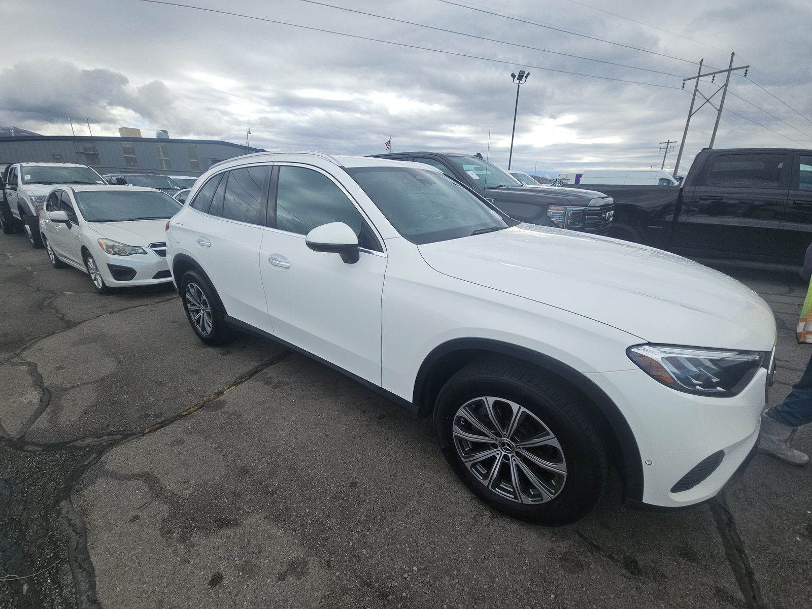 2024 Mercedes-Benz GLC GLC 300 AWD