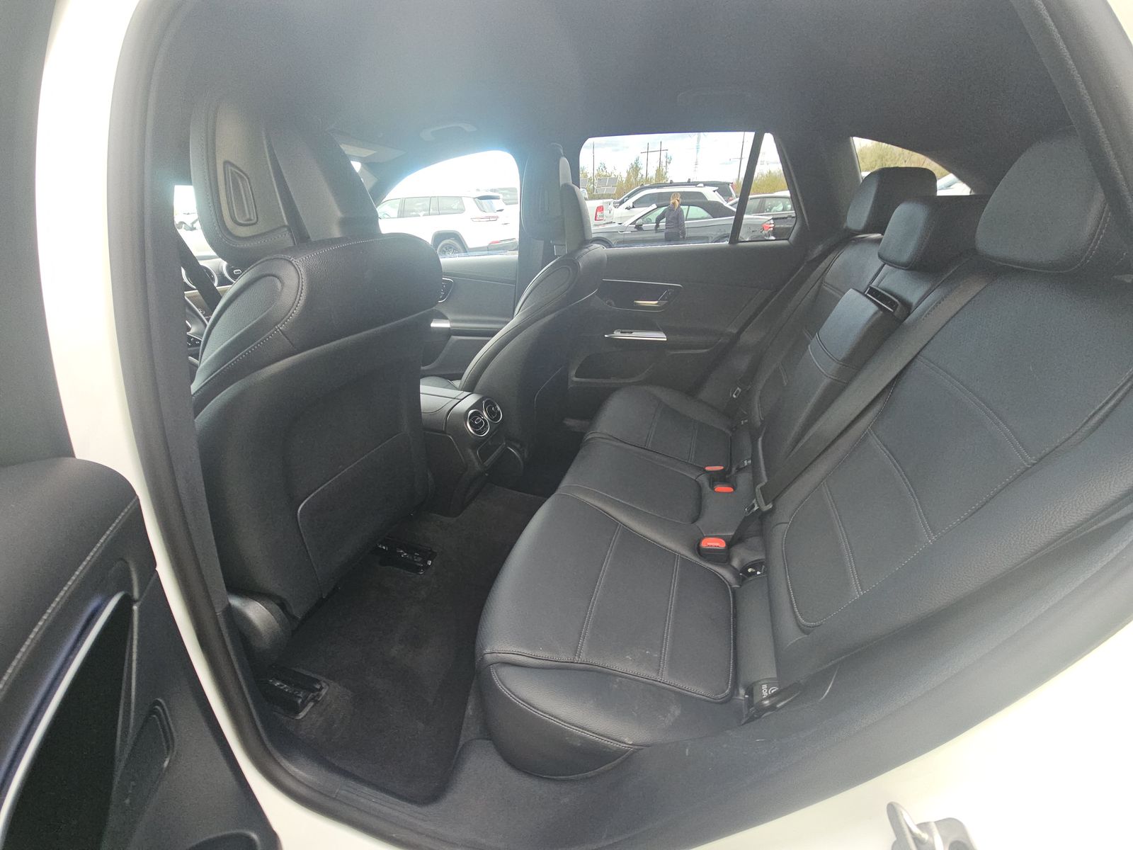 2024 Mercedes-Benz GLC GLC 300 AWD