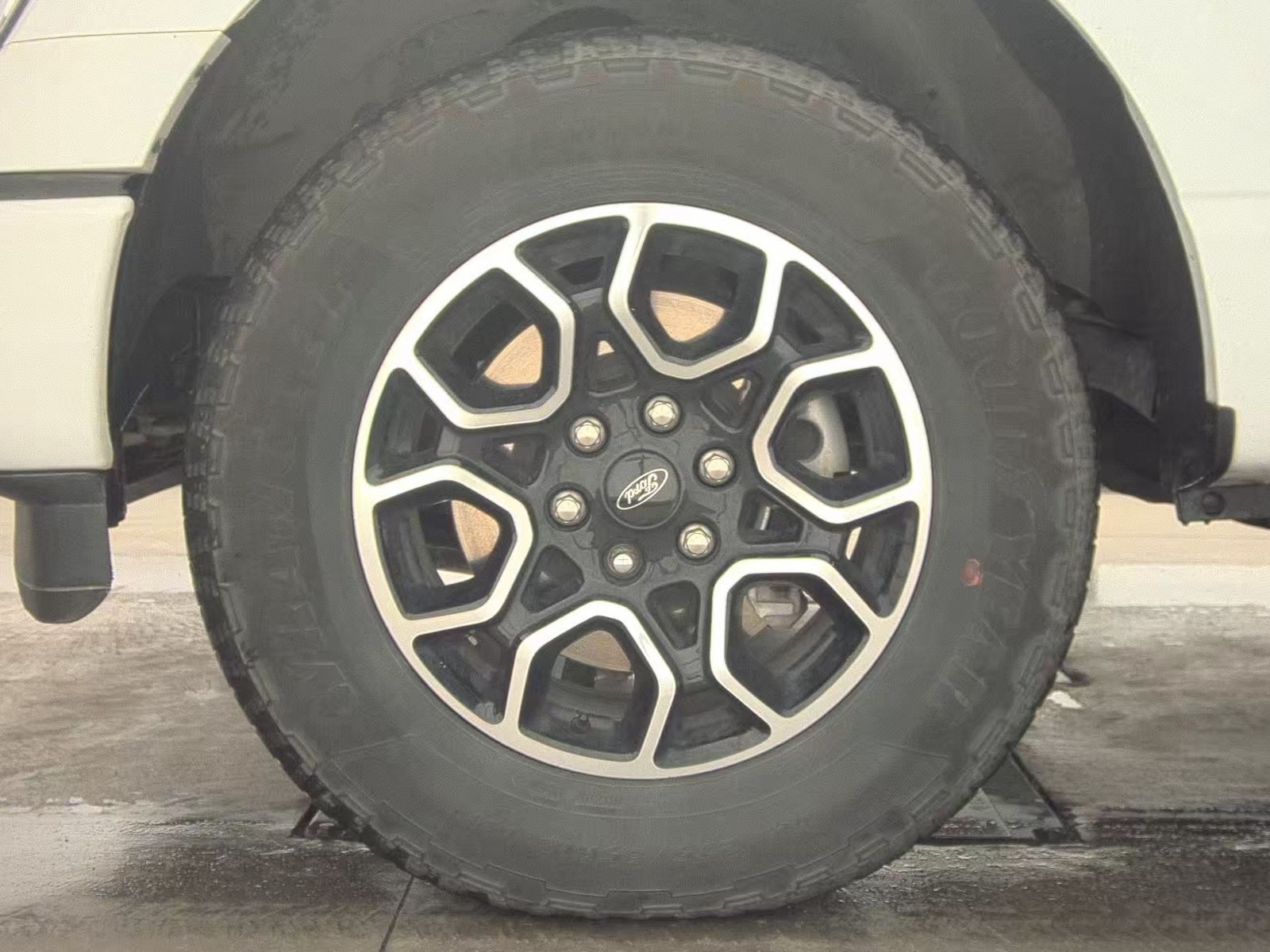 2023 Ford F-150 Hybrid XLT AWD