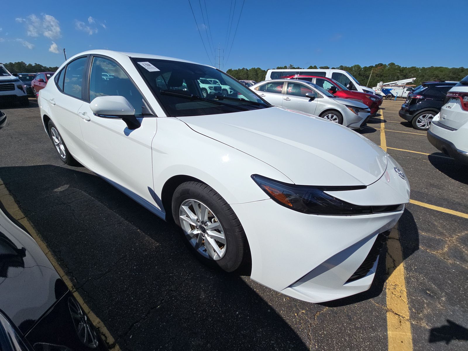 2025 Toyota Camry LE FWD