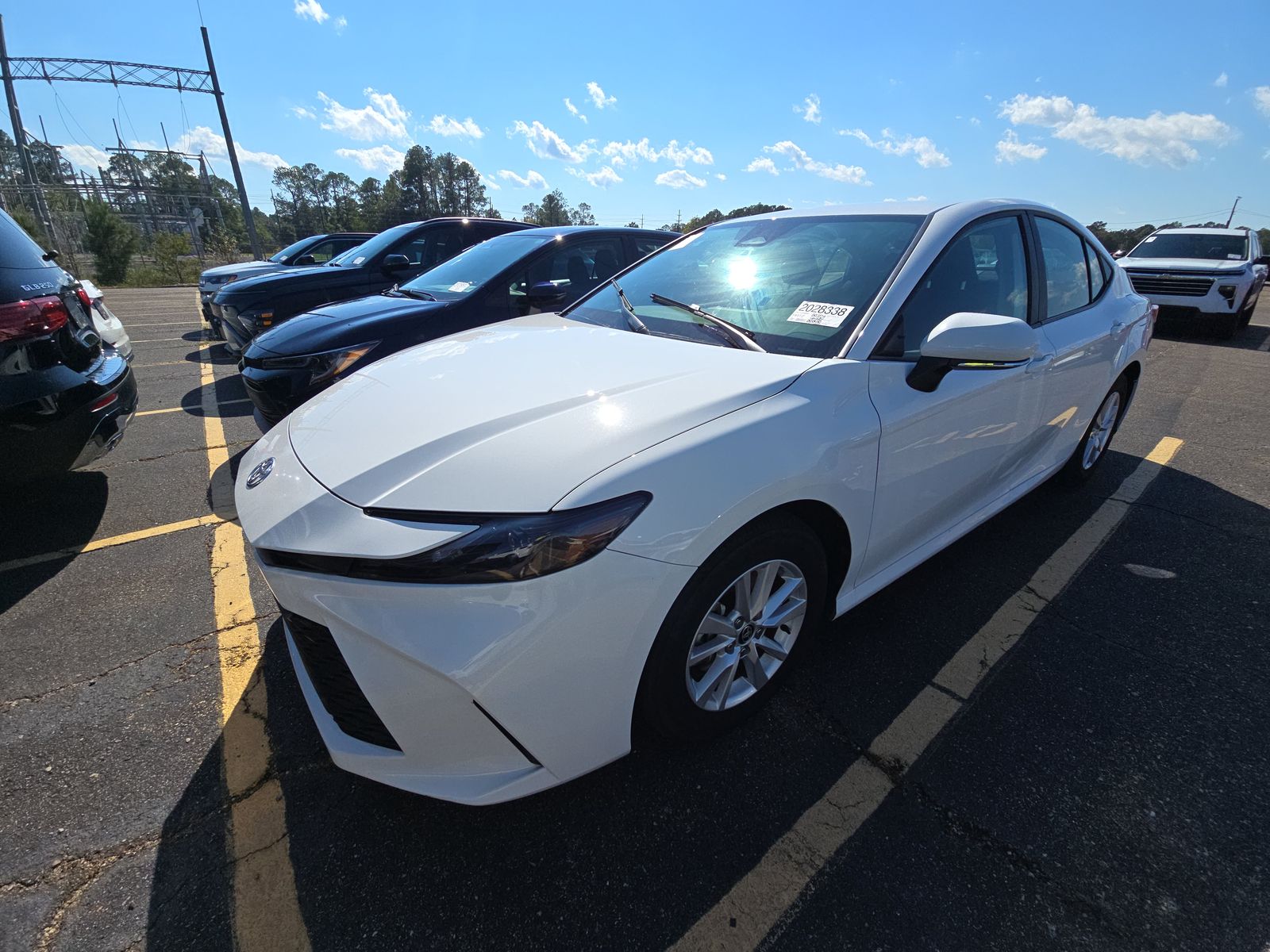 2025 Toyota Camry LE FWD