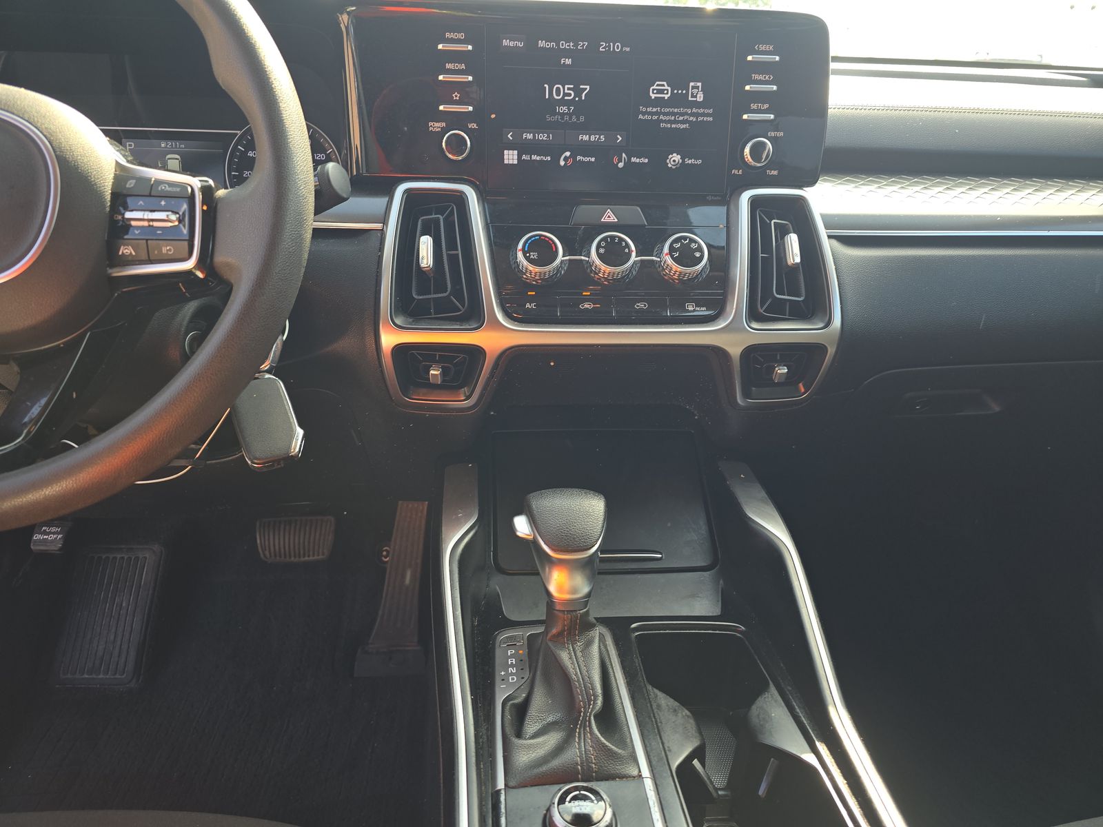 2022 Kia Sorento LX FWD