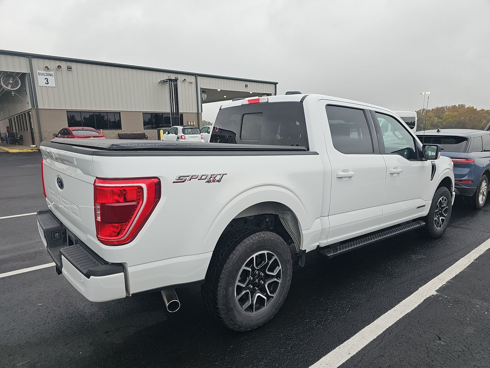 2023 Ford F-150 Hybrid XLT AWD